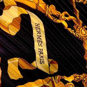 Hermès plisse silk pleated scarf